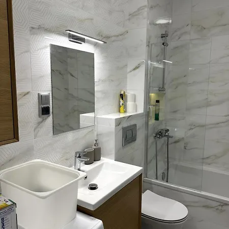 Modern With Balcony, Ac & Gym In Wrzeszcz דירה *